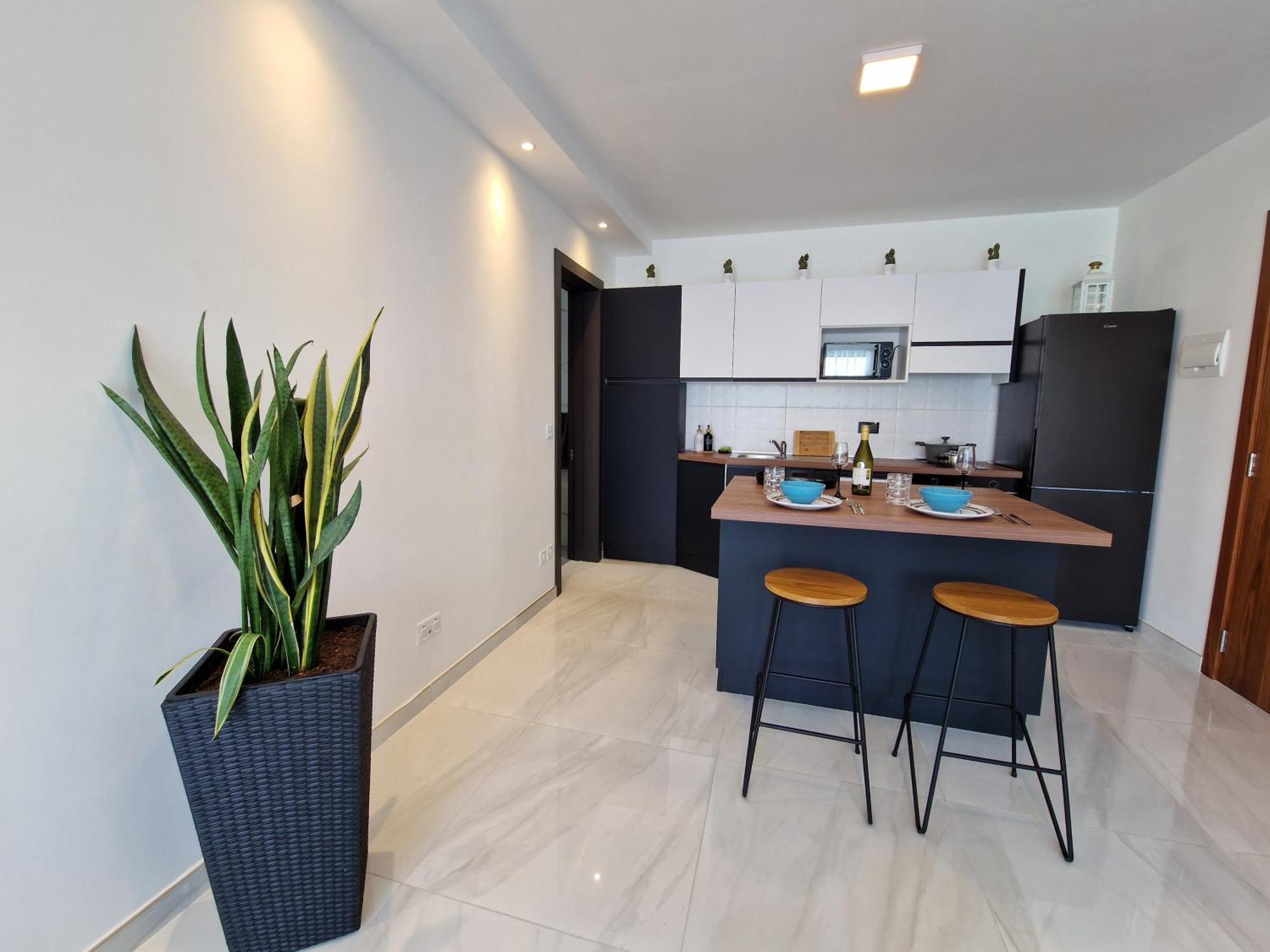 Apartment Sea View New Penthouse Terrace & Garage Parking